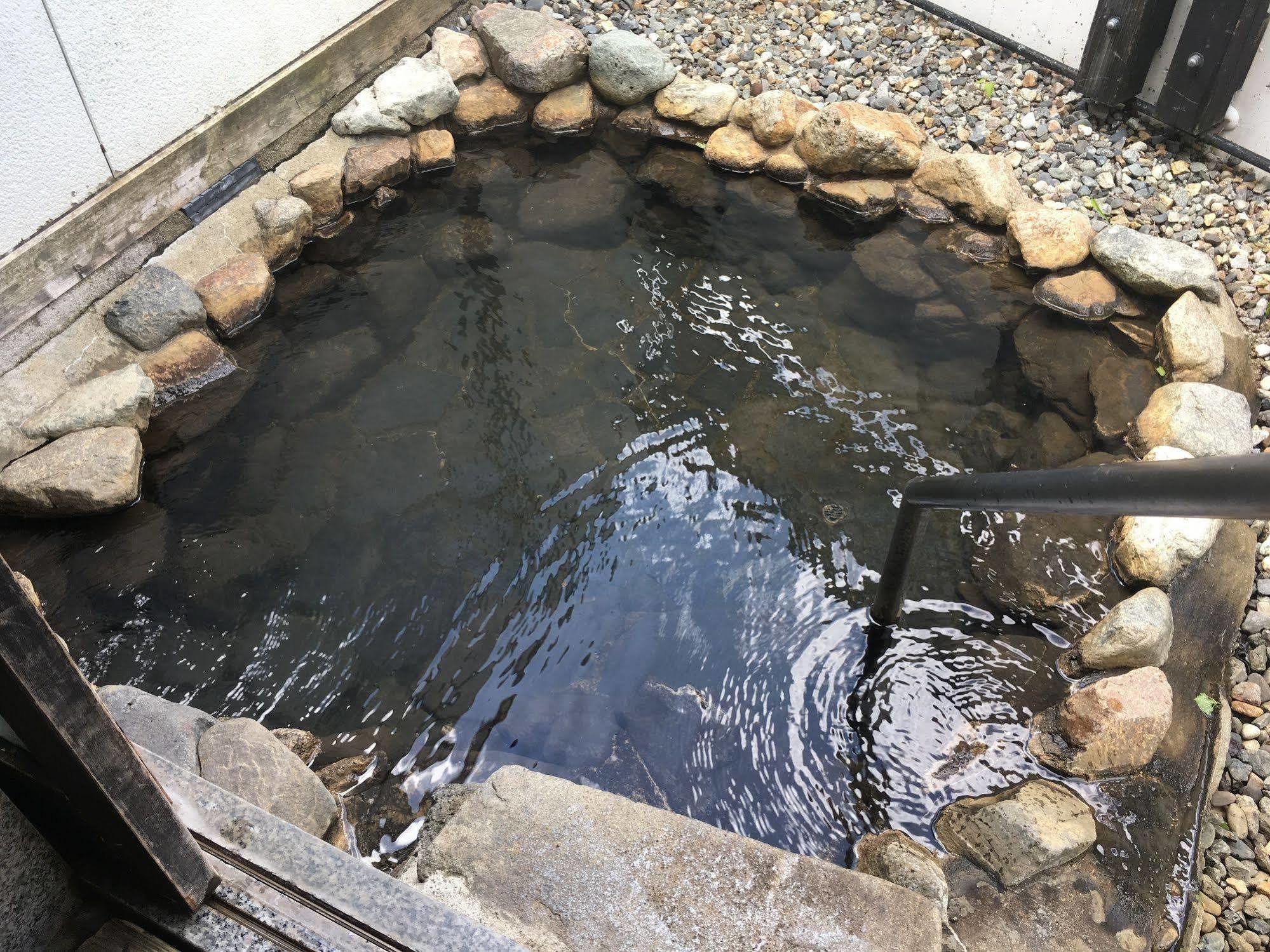 Okada Ryokan Warakutei Такаяма Екстер'єр фото